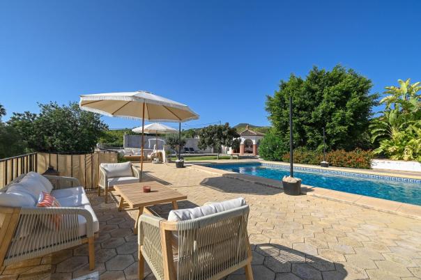 5 bed country houses - fincas in Javea