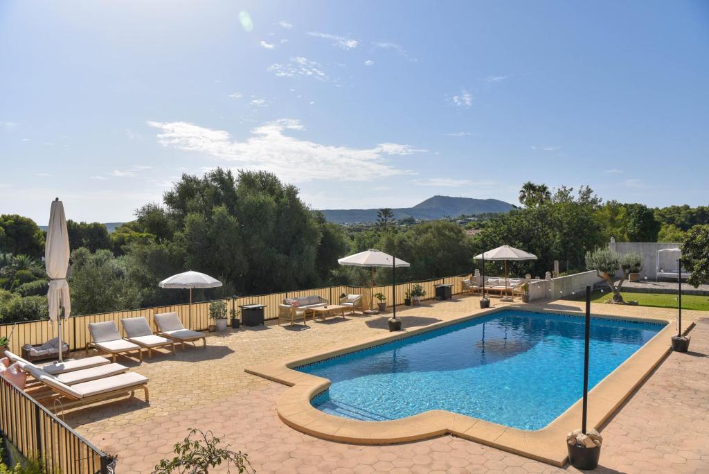5 bed country houses - fincas in Javea