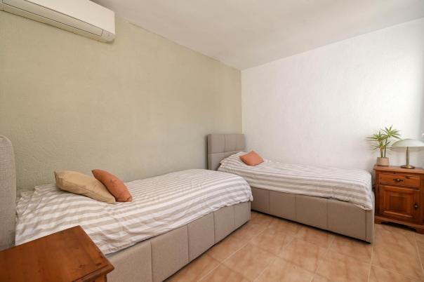 5 bed country houses - fincas in Javea