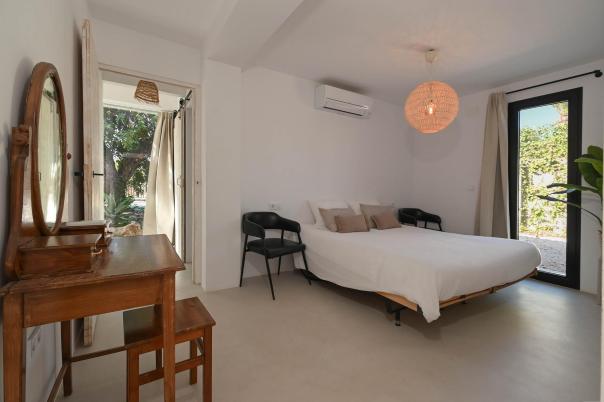 5 bed country houses - fincas in Javea