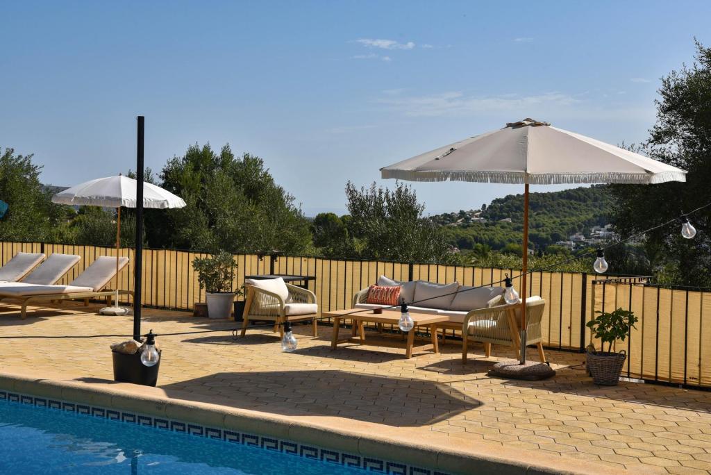 5 bed country houses - fincas in Javea