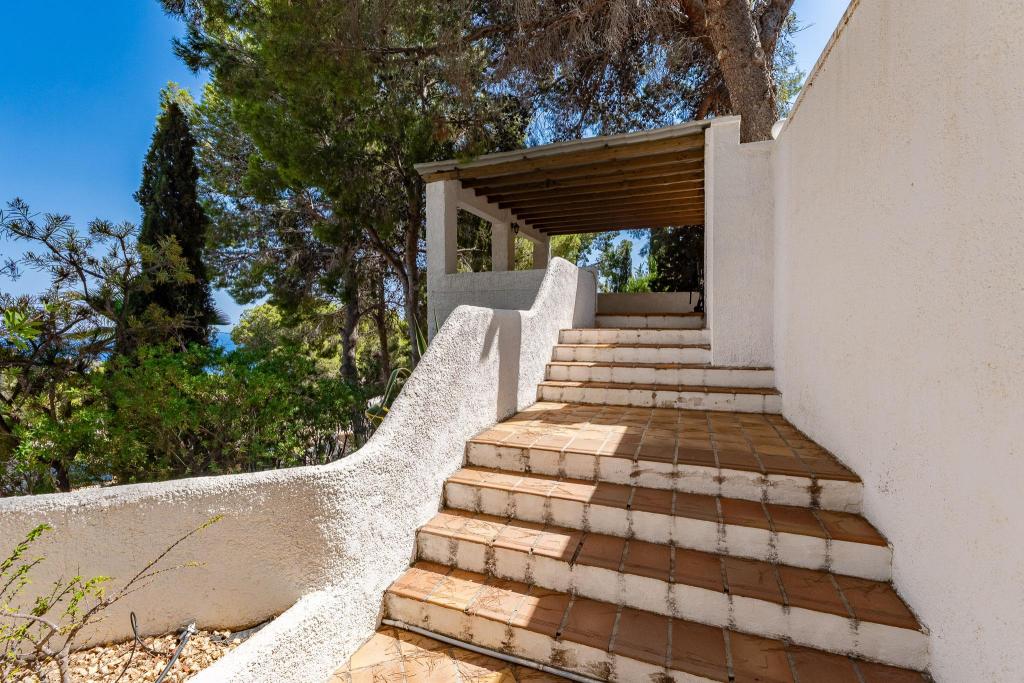 5 bed villa in Altea
