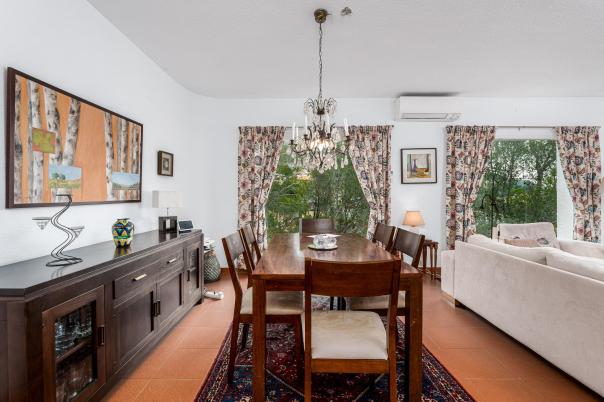 5 bed villa in Altea