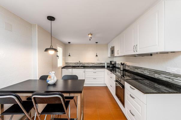 5 bed villa in Altea