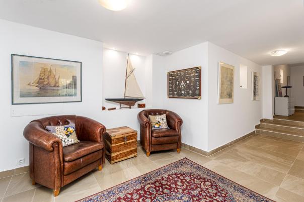 5 bed villa in Altea