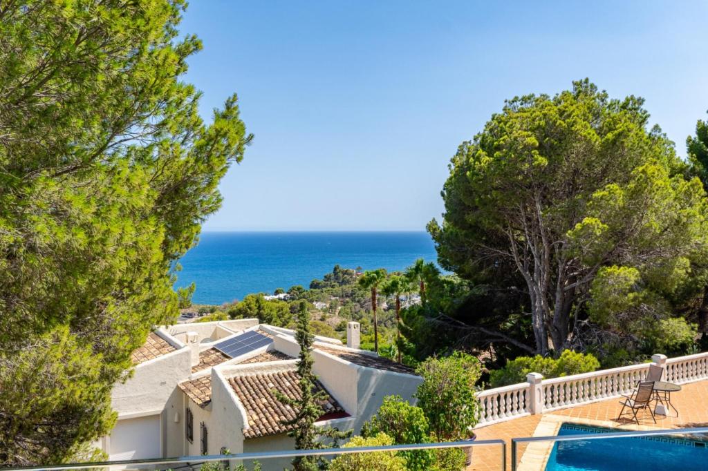 5 bed villa in Altea