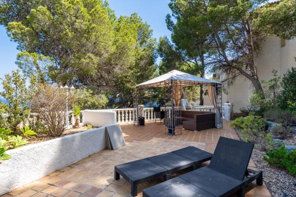 5 bed villa in Altea