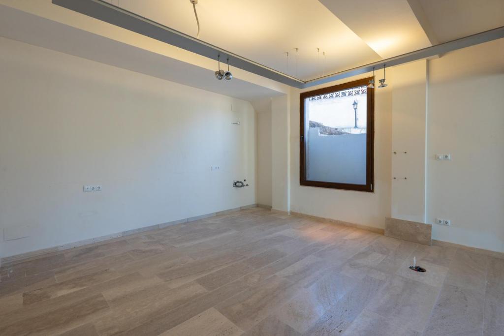 3 bed commercial_premises in Benissa