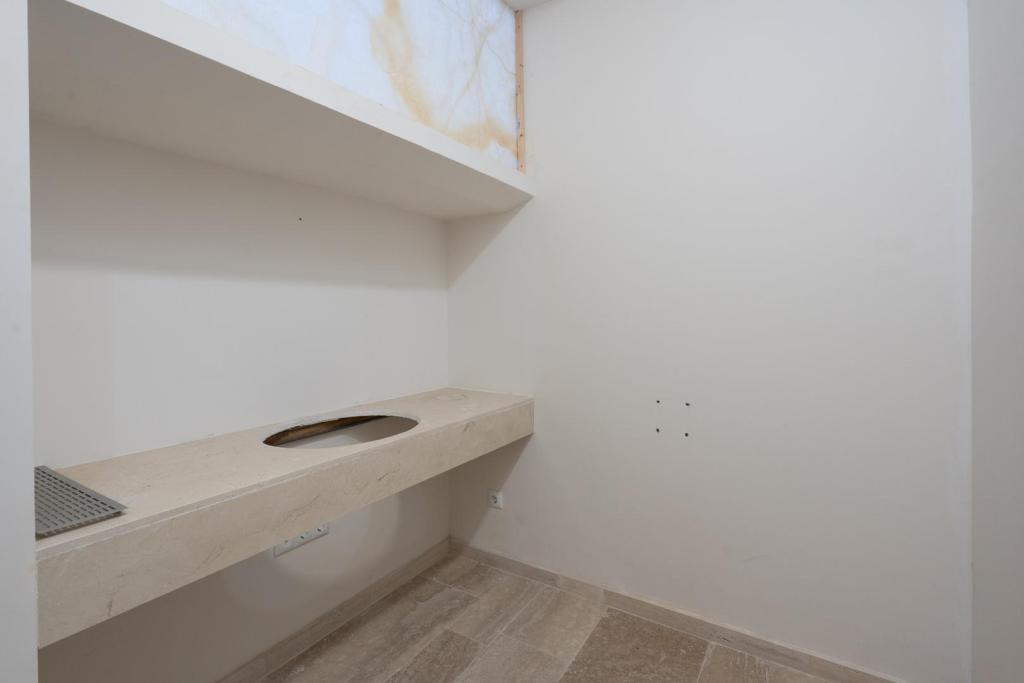3 bed commercial_premises in Benissa