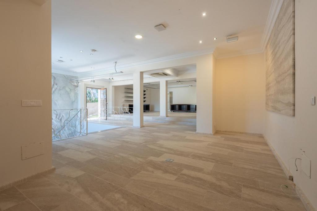 3 bed commercial_premises in Benissa