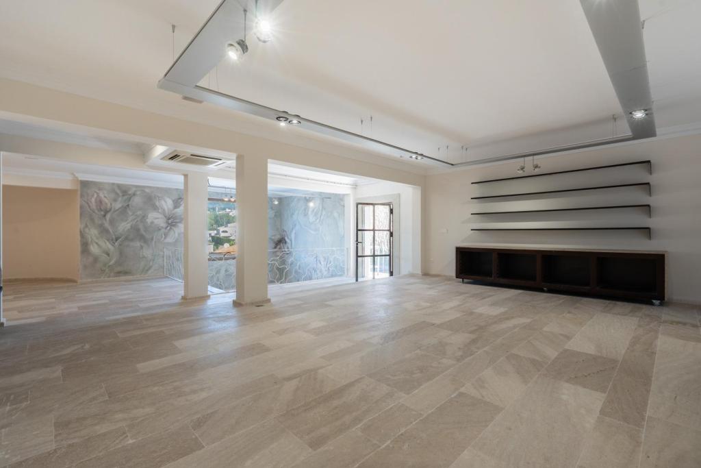 3 bed commercial_premises in Benissa