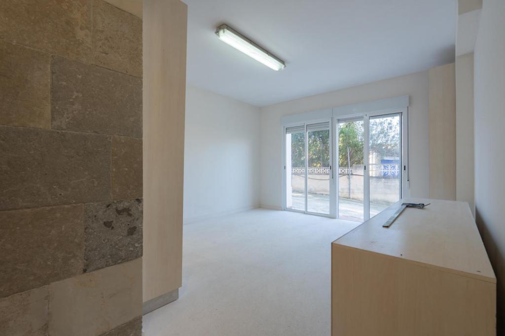 3 bed commercial_premises in Benissa