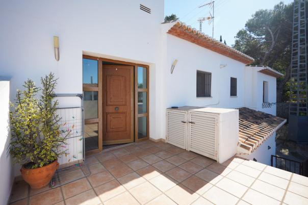 3 bed commercial_premises in Benissa