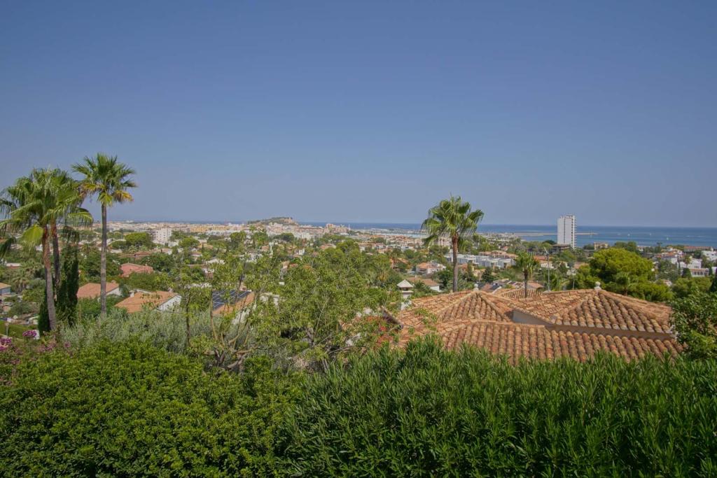 4 bed villa in Denia