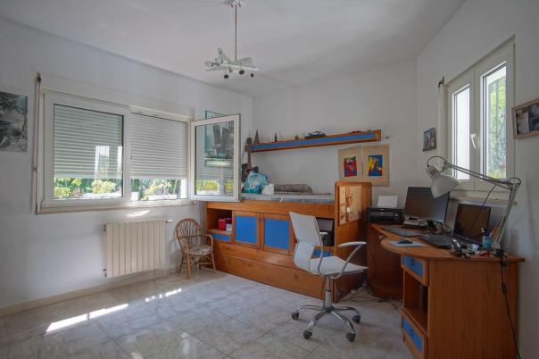 4 bed villa in Denia