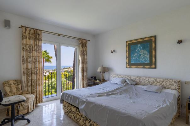 4 bed villa in Denia