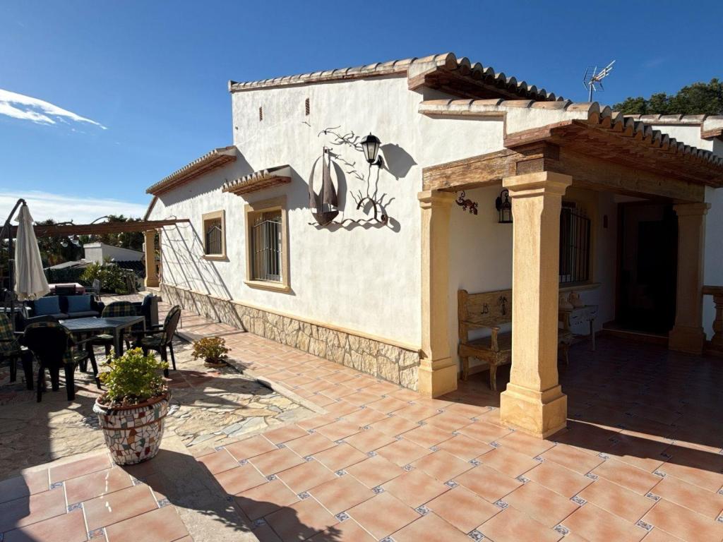 5 bed villa in Benissa