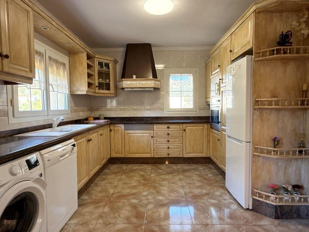 5 bed villa in Benissa