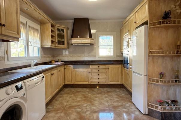 5 bed villa in Benissa