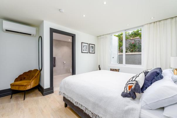 6 bed villa in La Nucía