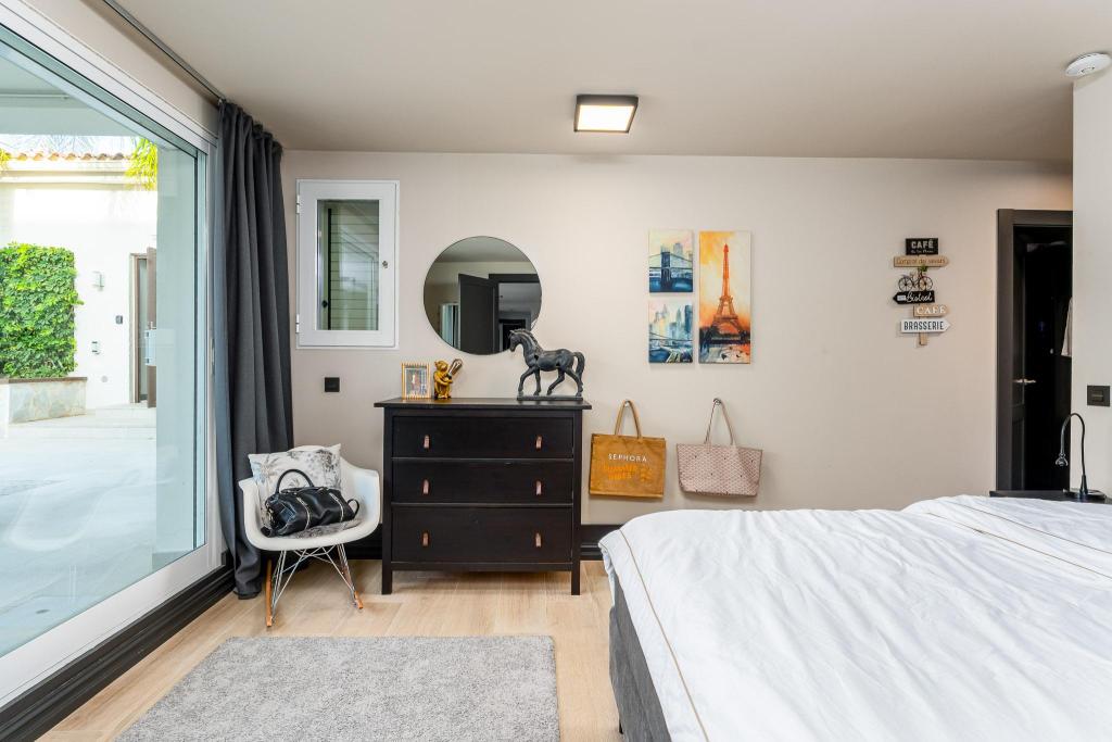 6 bed villa in La Nucía