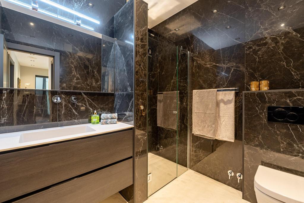 6 bed villa in La Nucía