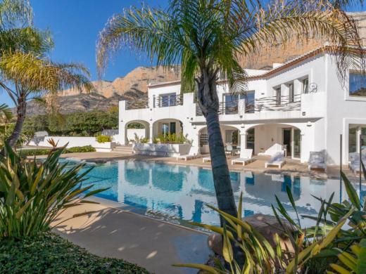 5 bed villas in Javea