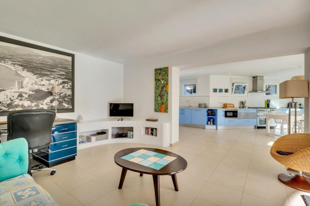 5 bed villas in Javea