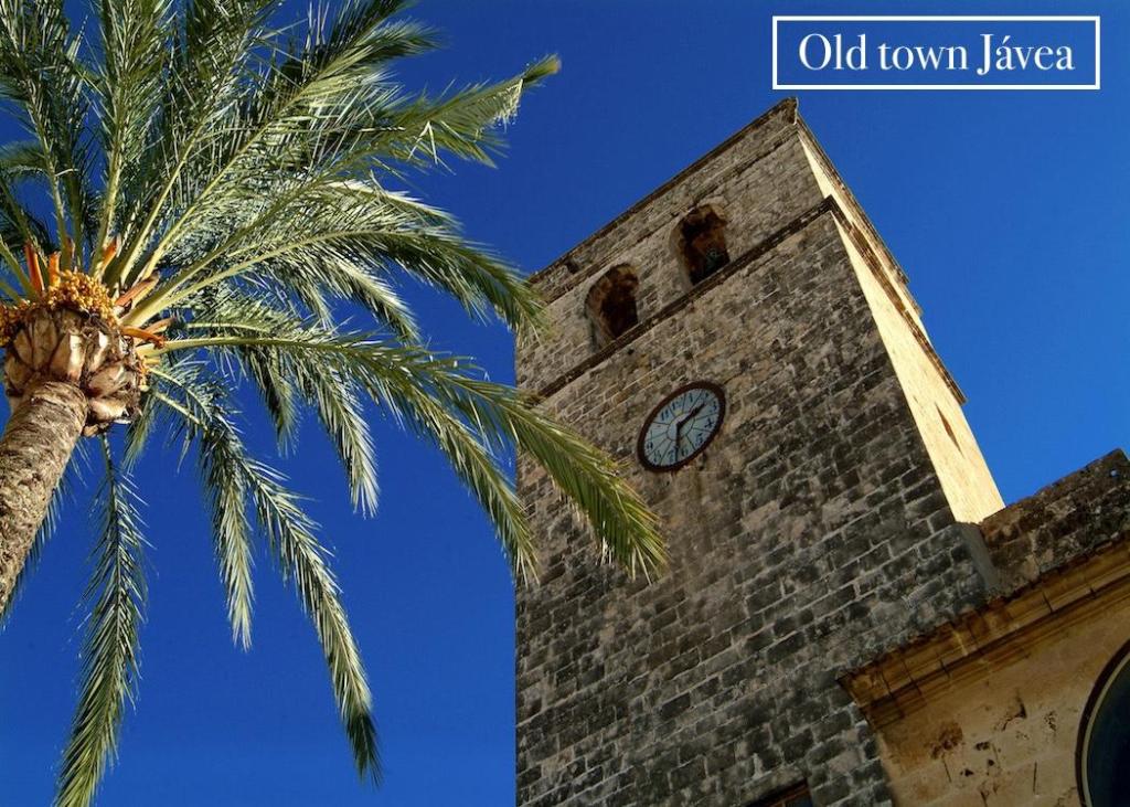 5 bed villas in Javea