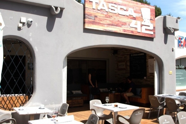 commercial in Moraira