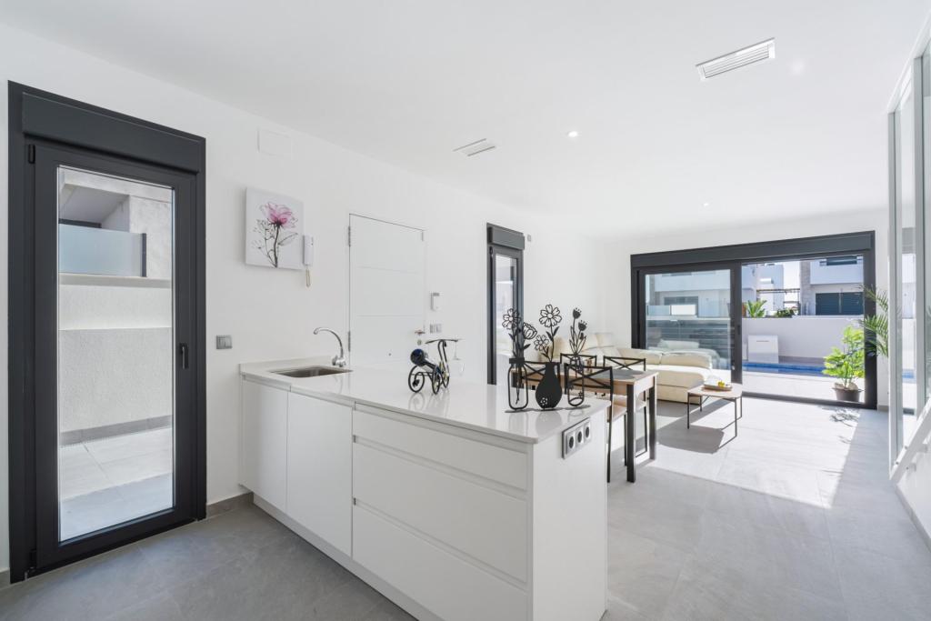 3 bed villa in Daya Nueva