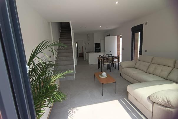 3 bed villa in Daya Nueva