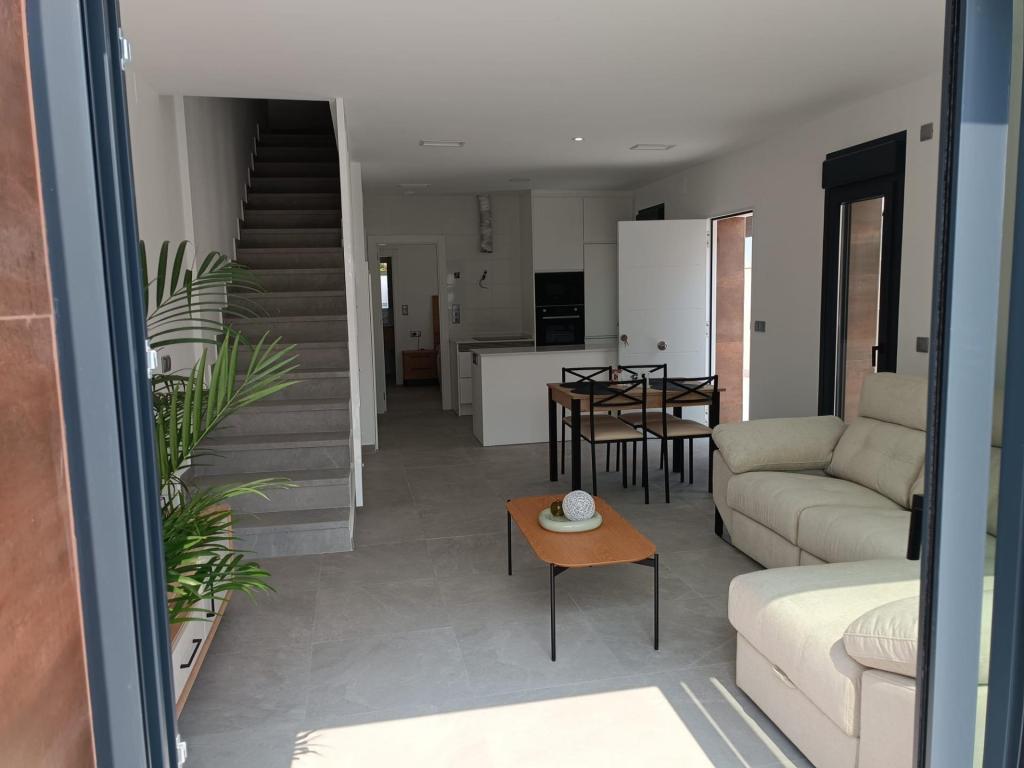 3 bed villa in Daya Nueva