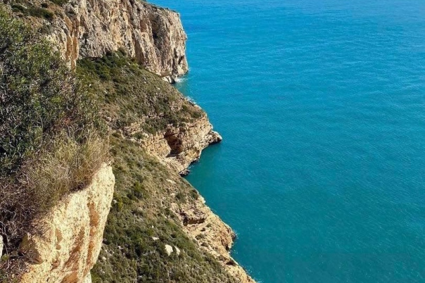 Miradores de Javea: Guide to the Viewpoints of Javea