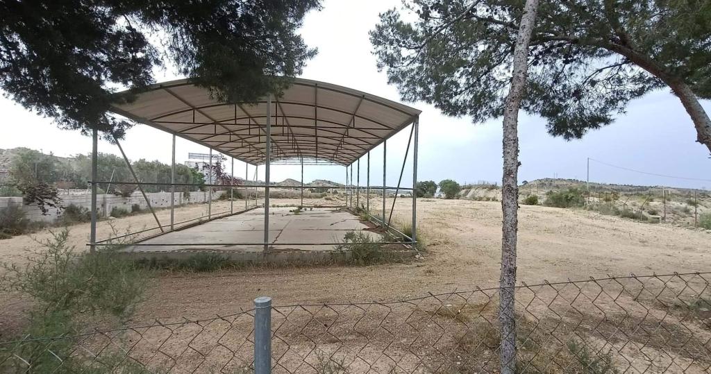 3 bed country house in Elche/Elx