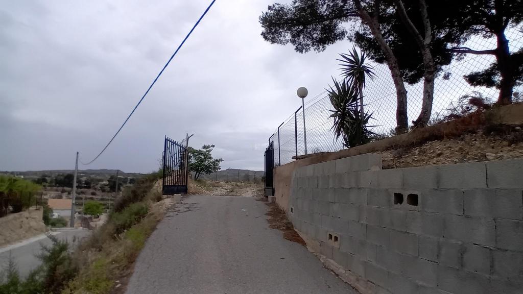 3 bed country house in Elche/Elx