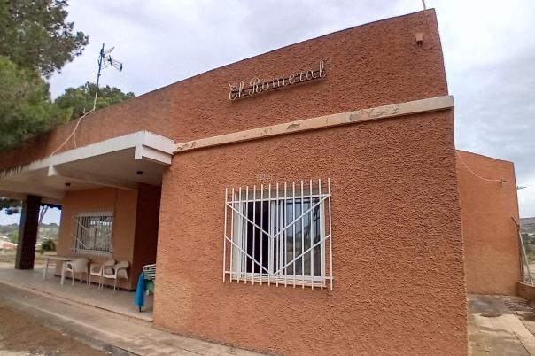 3 bed country house in Elche/Elx