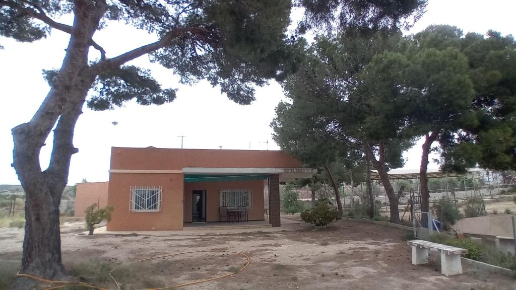3 bed country house in Elche/Elx