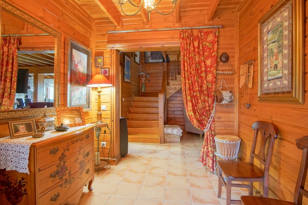 4 bed villa in Orba