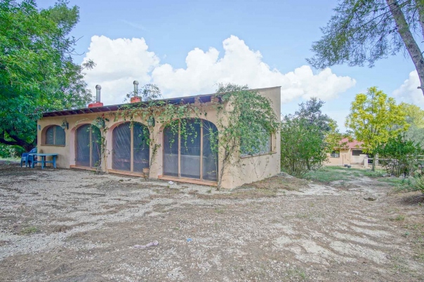 4 bed villa in Orba