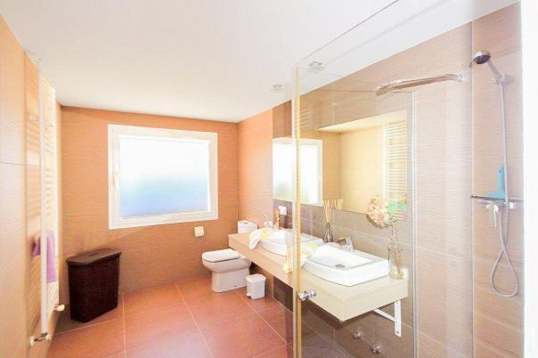 4 bed villa in Altea