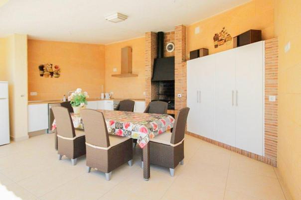 4 bed villa in Altea