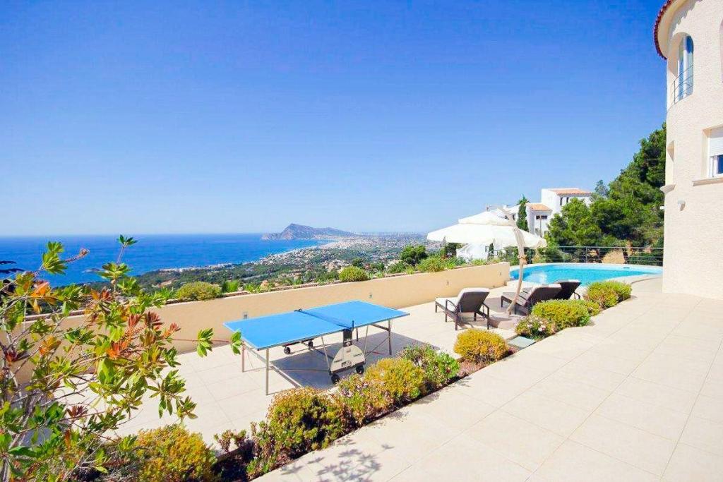 4 bed villa in Altea