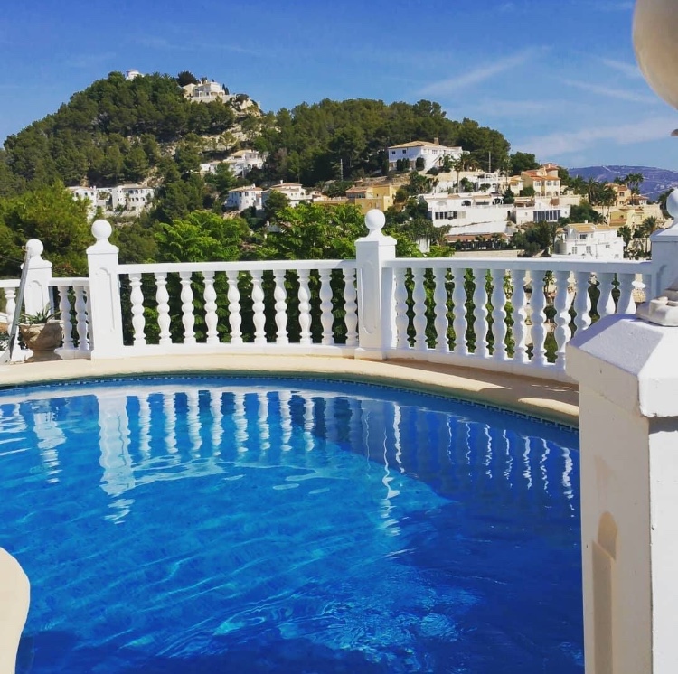 Topcoat Property Services - Villa Painters & Decorators Javea, Moraira, Calpe - Costa Blanca