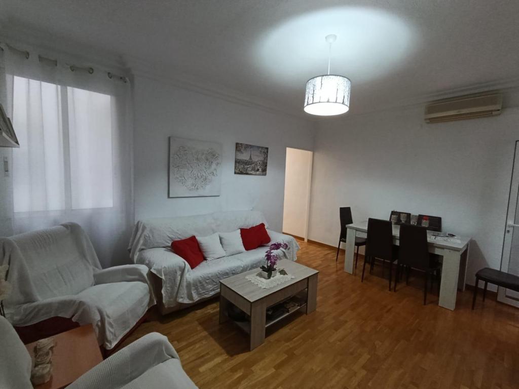 4 bed apartment in Alicante