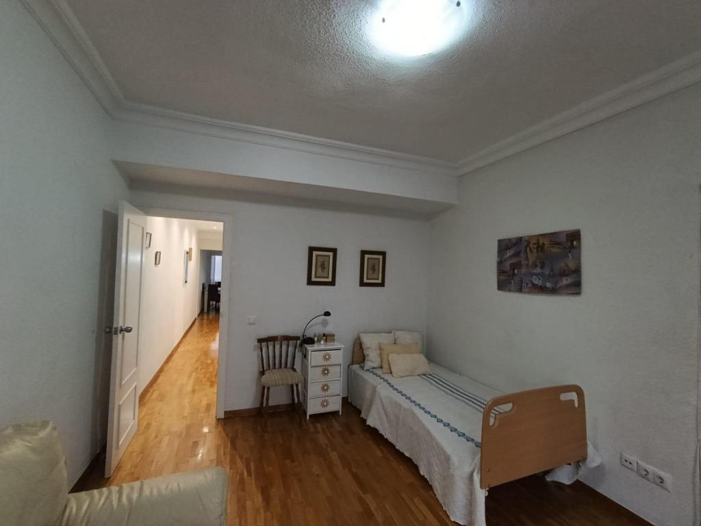 4 bed apartment in Alicante