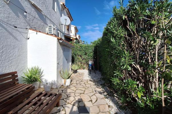 2 bed duplex apartment in Poblets (els)