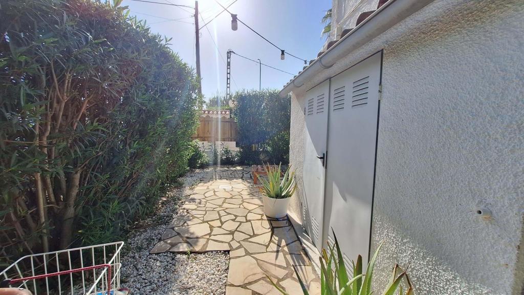 2 bed duplex apartment in Poblets (els)