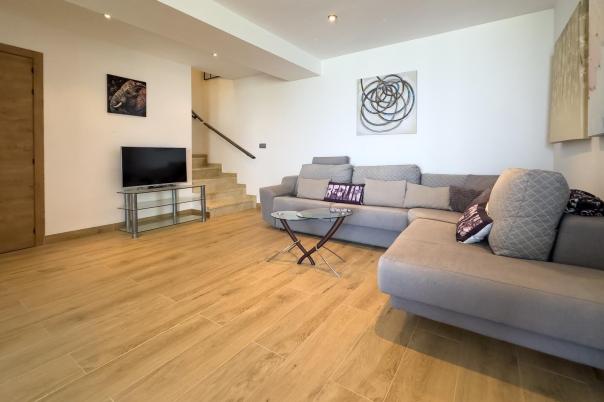 5 bed casa / chalet in Calpe / Calp