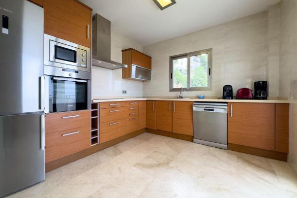 5 bed casa / chalet in Calpe / Calp